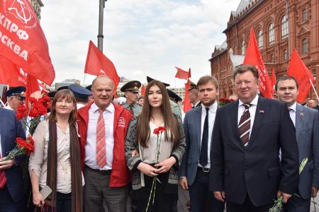 Поклон памяти павших