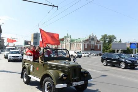 В Новосибирске стартовал автопробег в память погибших в Великой Отечественной войне героев