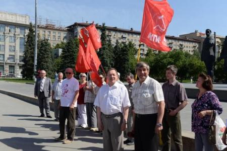В Новосибирске стартовал автопробег в память погибших в Великой Отечественной войне героев