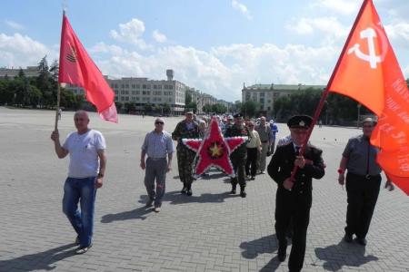 Белгородские коммунисты почтили память героев Великой Отечественной