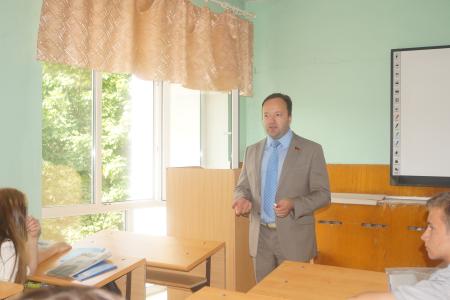 В.А. Симагин: «Нам нужны молодые и энергичные кадры для дальнейшей успешной работы»