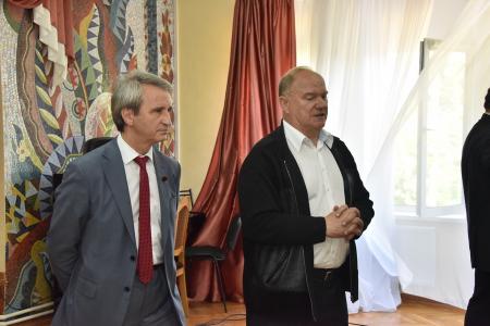 Г.А. Зюганов посетил московский детский дом №12