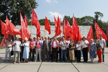 Помним, скорбим, боремся! Активисты КПРФ приняли участие в краснодарских мероприятиях в память о начале Великой Отечественной