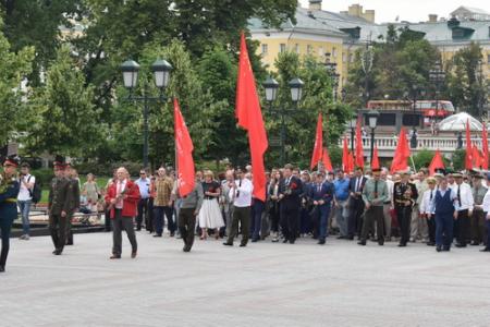 Поклон памяти павших