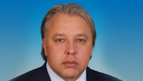 В.В. Кумин: «Мы обязаны переосмыслить государственную экономическую политику, поскольку крах старого курса уже стал очевидным»