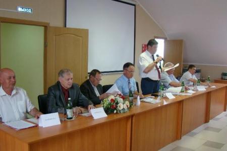 Ставропольские коммунисты наметили пути возвращения завоеваний Великого Октября 