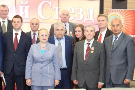 В Минске состоялся Съезд КПБ и заседание Секретариата СКП-КПСС. В работе форума приняли участие заместитель Председателя ЦК КПРФ В.И. Кашин и секретарь ЦК КПРФ К.К. Тайсаев