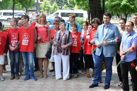 Тульский обком партии отметил День русского языка