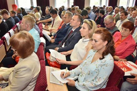 «Сражаться на полную катушку!». Выступление Г.А. Зюганова на семинаре-совещании руководителей региональных отделений КПРФ