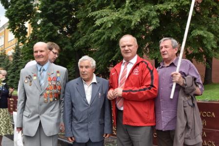 Поклон памяти павших