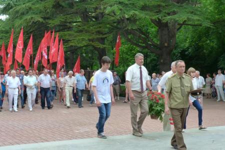 Крымские коммунисты почтили память погибших в годы Великой Отечественной войны