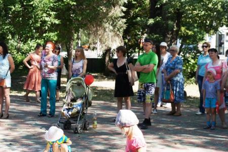 Коммунисты Кургана приняли участие в Дне молодежи