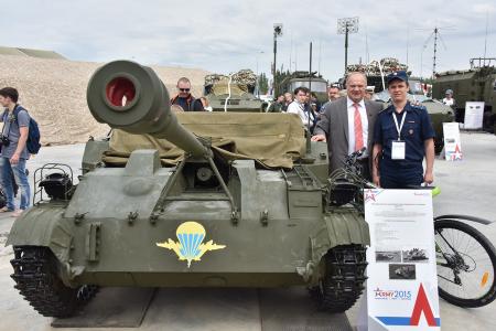 Г.А. Зюганов посетил Международный военно-технический форум «Армия-2015»