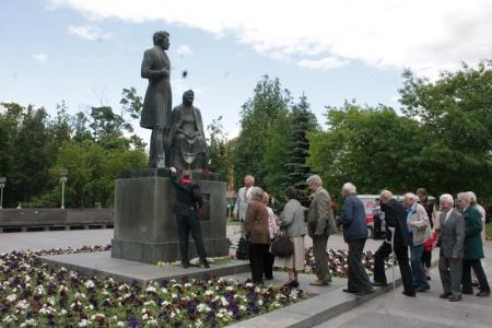 День русского языка и Всероссийский праздник поэзии отметили в Пскове