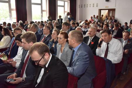 В Москве открылся VIII (июньский) Пленум ЦК КПРФ