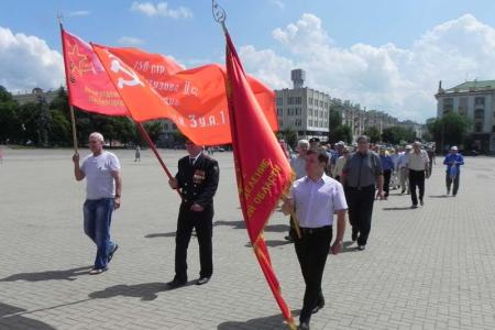 Белгородские коммунисты почтили память героев Великой Отечественной