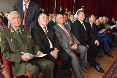 В Москве открылся VIII (июньский) Пленум ЦК КПРФ