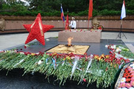 Крымские коммунисты почтили память погибших в годы Великой Отечественной войны