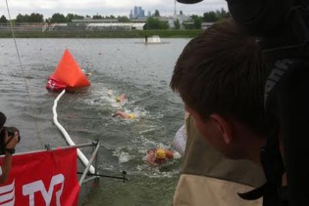 Спортклуб КПРФ провел большой международный турнир по плаванию