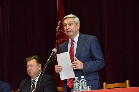 В Москве открылся VIII (июньский) Пленум ЦК КПРФ