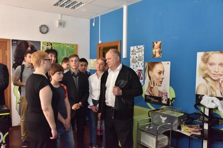 Г.А. Зюганов посетил московский детский дом №12