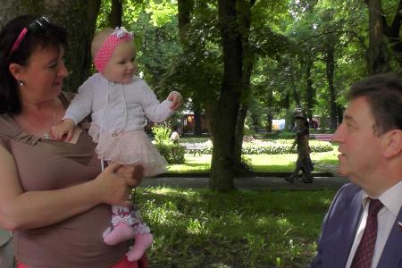 Ставропольские коммунисты подарили детям праздник