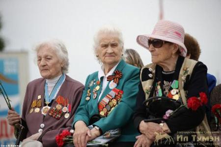 Коммунисты Якутии приняли участие в траурном митинге и церемонии возложения цветов