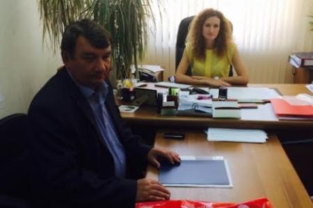 Кандидат в Губернаторы Калужской области от КПРФ Николай Яшкин сдал в Облизбирком подписные листы местных депутатов