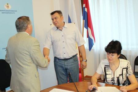 Избирательная комиссия Амурской области зарегистрировала Романа Кобызова кандидатом на выборах губернатора региона