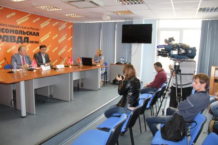 С.П. Обухов для челябинских радиослушателей и журналистов рассказал о работе фракции КПРФ в Госдуме