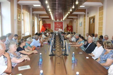 Кемеровские коммунисты выдвинули кандидата на должность Губернатора