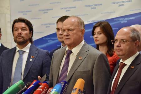 Г.А. Зюганов: При этом курсе финансово-экономическая ситуация не станет лучше