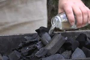 Олег Лебедев внес в Госдуму законопроект об ужесточении наказания за незаконное изготовление и сбыт метанола