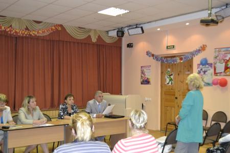 Новое «русское» поле экспериментов: зачем уничтожаются центры образования Санкт-Петербурга?