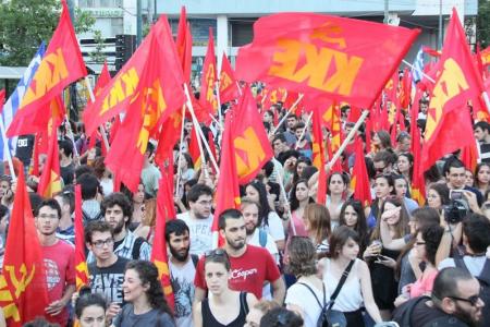 Греция: Мы не выбираем между антинародными мерами ЕС, МВФ и правительства