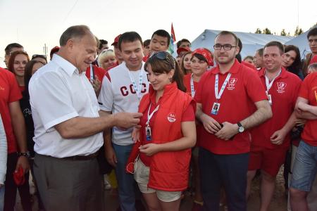 «Нам нужна консолидация общества на основе национально-государственных интересов». Г.А. Зюганов выступил на молодежном форуме во Владимирской области