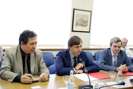 Фракция КПРФ в Мосгордуме провела встречу с Послом Сальвадора в России