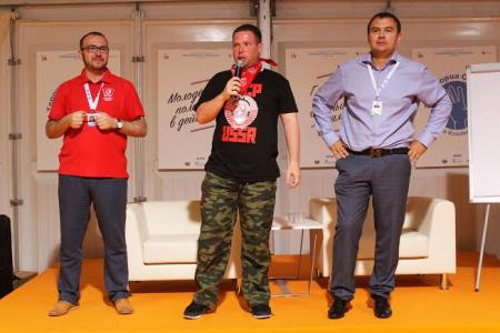 Ю.В. Афонин встретился с участниками смены «Молодые депутаты и политические лидеры» форума «Территория смыслов на Клязьме»