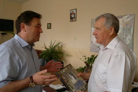 Лидер ставропольских коммунистов Виктор Гончаров: "Сотрудничество с вузами Кавминвод продолжим!"