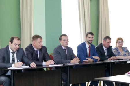 «В добрый путь!». Г.А. Зюганов поздравил выпускников 14-го потока Центра политической учебы ЦК КПРФ