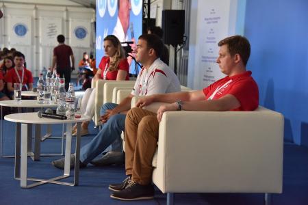 «Нам нужна консолидация общества на основе национально-государственных интересов». Г.А. Зюганов выступил на молодежном форуме во Владимирской области