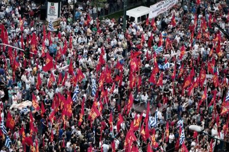 Коммунистическая Партия Греции: Нет продолжающемуся обнищанию народа
