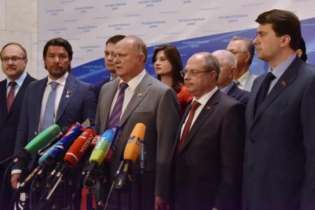 Г.А. Зюганов: При этом курсе финансово-экономическая ситуация не станет лучше