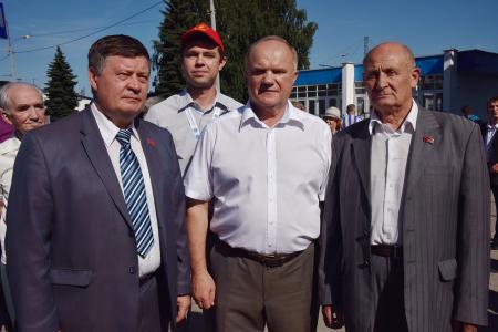 «Нам нужна консолидация общества на основе национально-государственных интересов». Г.А. Зюганов выступил на молодежном форуме во Владимирской области