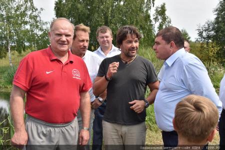 «Здесь был сломан хребет фашистскому зверю». Г.А. Зюганов посетил с рабочим визитом город Орел