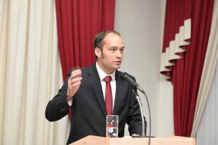 Анатолий Локоть и Ренат Сулейманов вручили удостоверения кандидатам в депутаты Законодательного  собрания и Совета депутатов Новосибирска от КПРФ