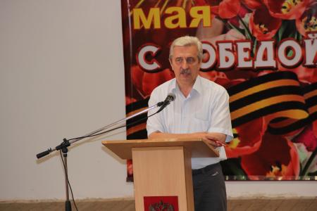 Краснодарский край. Кандидат в губернаторы Н. Осадчий на встрече в станице Полтавской призвал избирателей к активному участию в выборах и к защите результатов голосования