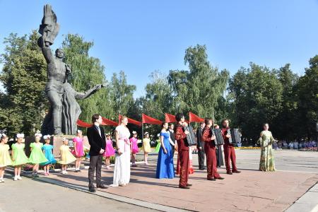 «Здесь был сломан хребет фашистскому зверю». Г.А. Зюганов посетил с рабочим визитом город Орел