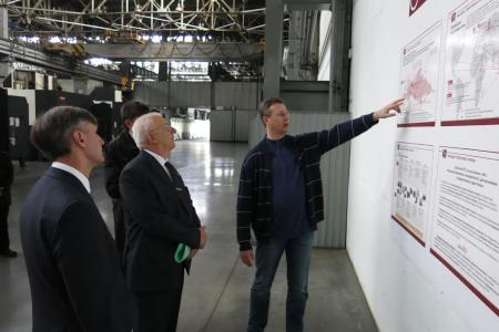 Чувашия: Депутаты-коммунисты посетили крупнейшее предприятие республики