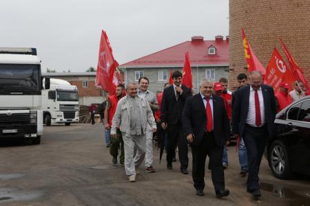 К.К. Тайсаев об отправке 40-го гуманитарного конвоя КПРФ для жителей Новороссии